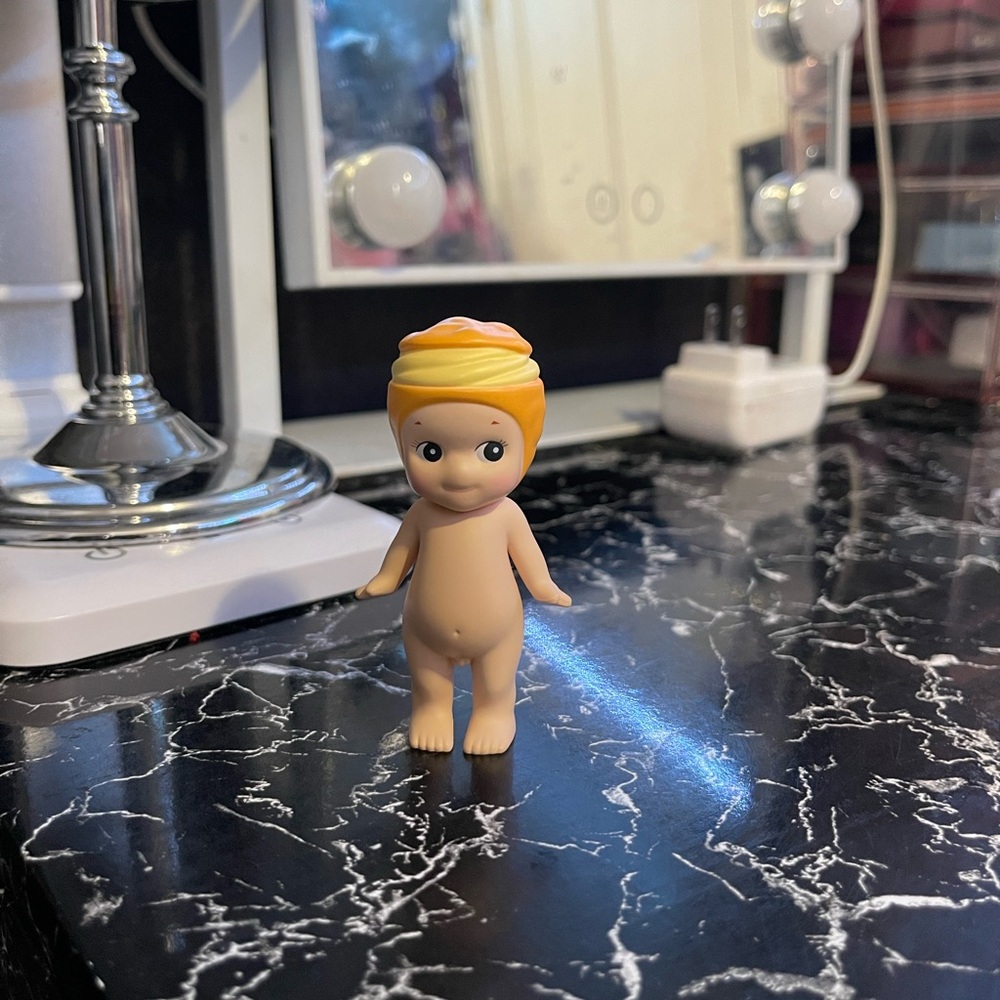 authentic sonny angel cream puff 2018